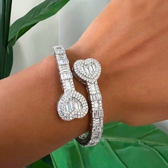 Open Heart Silver Baguette Iced Out Cubic Zircon Diamond Bangle Cuff Bra… - Picture 1 of 13